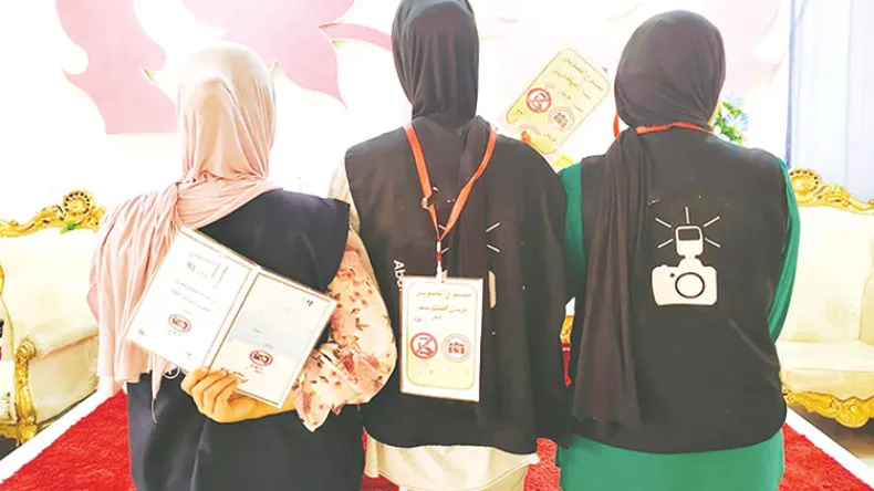 فرق أمن نسائية لتأمين الأعراس ومنع التصوير بالهواتف المحمولة