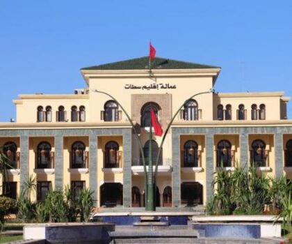 سطات : التفشي الواسع للبناء العشوائي يضع قائد قيادة أولاد بوزيري في ورطة