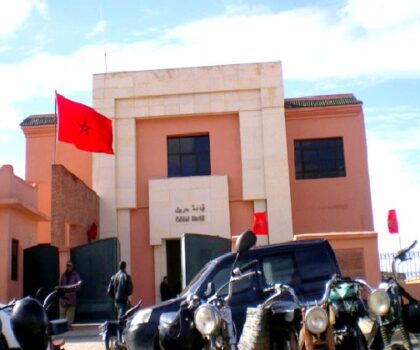 مراكش..النيابة العامة تمدد الحراسة النظرية في حق رئيس جماعة حربيل
