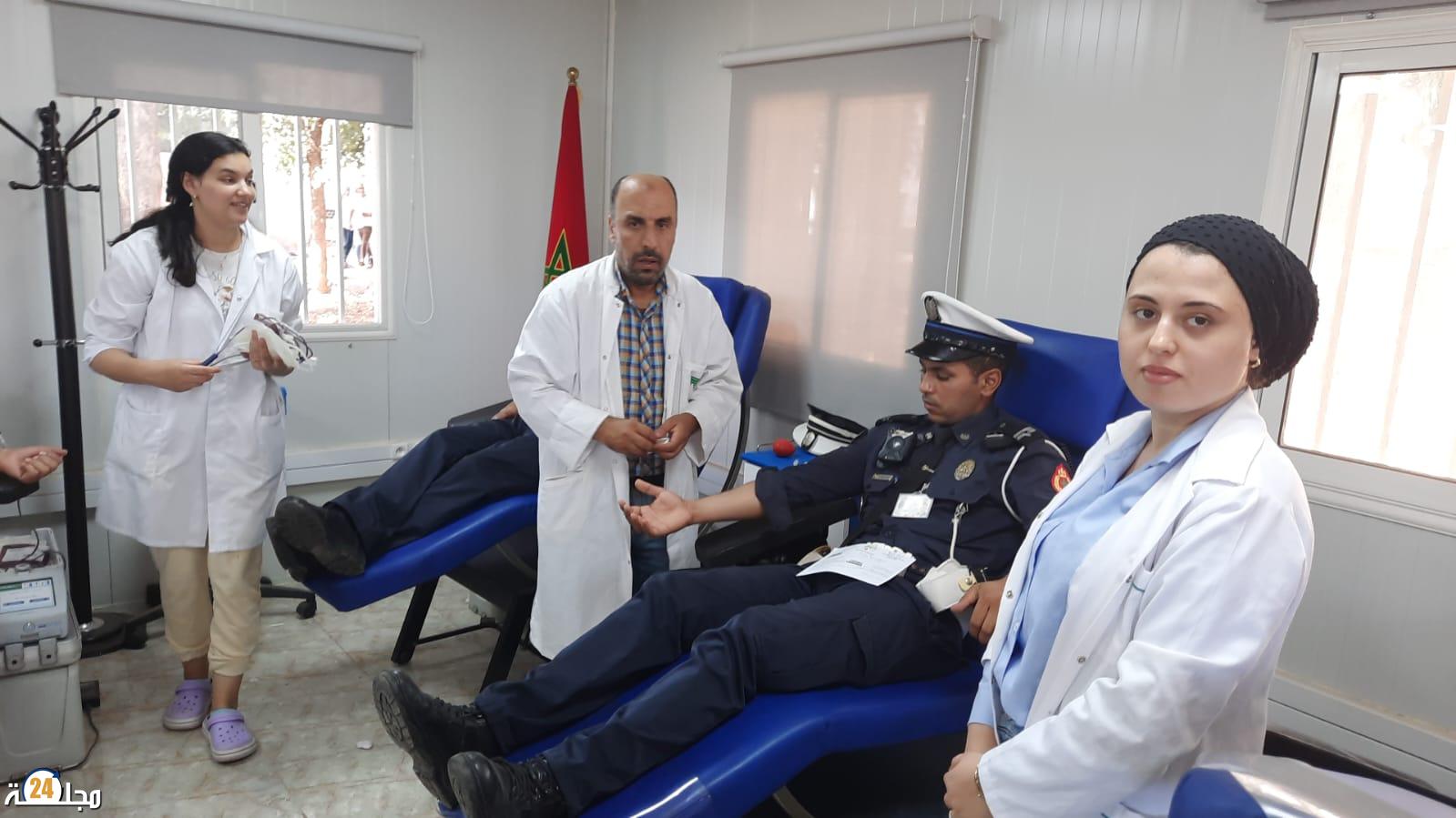 مكونات ولاية أمن سطات تلبي نداء حملة التبرع بالدم لإنقاد حياة المصابين في الزلزال