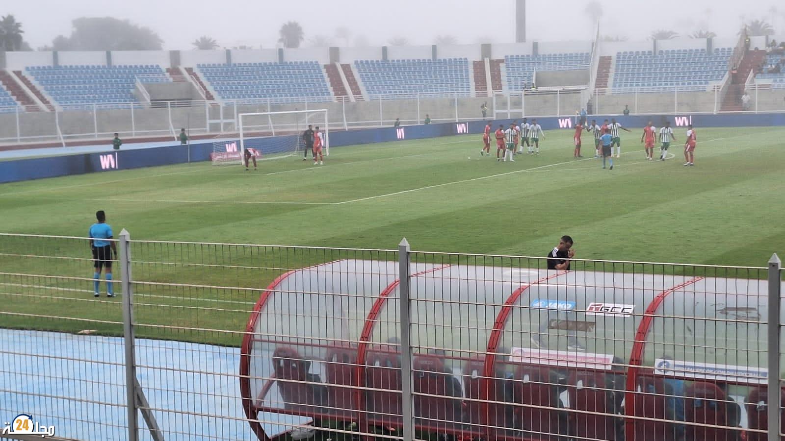 الدفاع الحسني الجديدي يحقق فوزه الثالث و الضحية النادي المكناسي
