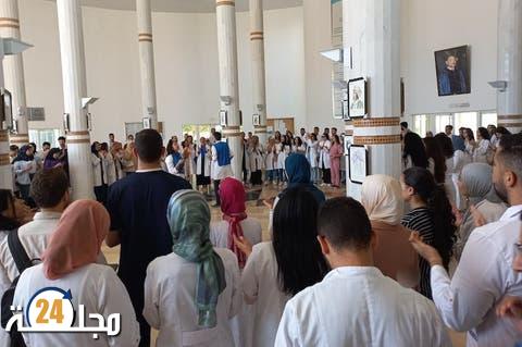 إدانة طالب إنتقد إمتحان بكلية الطب والصيدلة