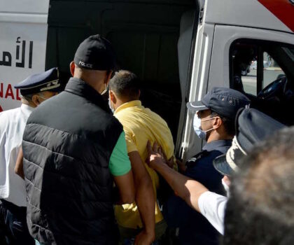 جريمة قتل بسطات: “ولد الفشوش” يتسبب في مقتل متشرد بواسطة “عتلة “