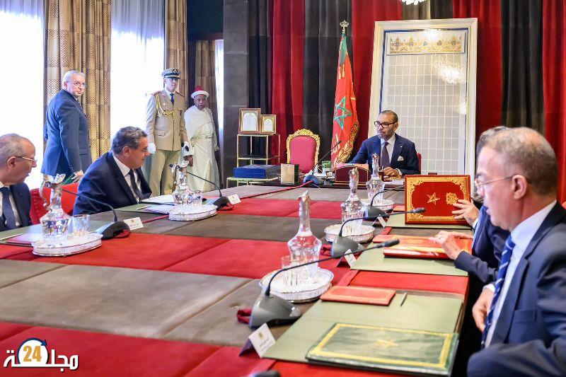 زلزال الحوز.. تحت قيادة جلالة الملك المغرب تعامل بحزم وجدية وتضامن