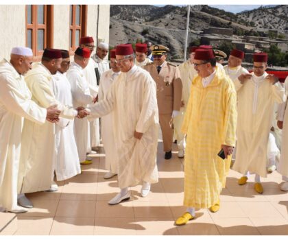 بمناسبة ذكرى وفاة الملك الحسن الثاني.. لجنة ملكية تسلم هبة ملكية لزاويةسيدي يحيى ويوسف