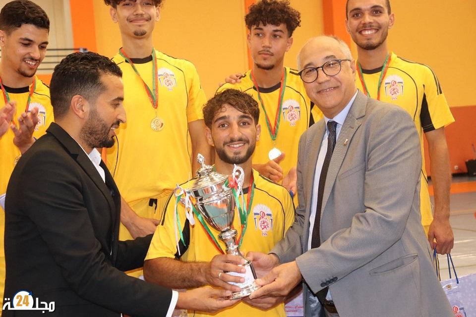 معهد علوم الرياضة بفاس يوقع اتفاقية شراكة و تعاون مه الجامعة الملكية المغربية للبادمنتون