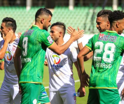 فريق الرجاء البيضاوي يعود بتعادل من مدينة اكادير