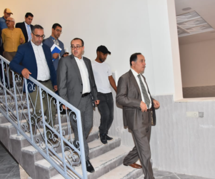 عامل اقليم تيزنيت في زيارة تفقدية لأشغال بناء المركب الاجتماعي لفائدة بعض الفئات من الأشخاص في وضعية هشاشة