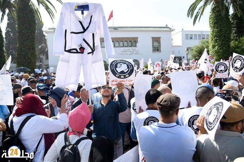 الإضرابات المتتالية تدفع 80 ألف تلميذ إلى الهجرة نحو التعليم الخصوصي