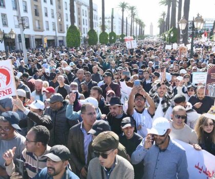 إحداث لجنة وزارية لمعالجة الإشكاليات المرتبطة بالنظام الأساسي لموظفي التعليم