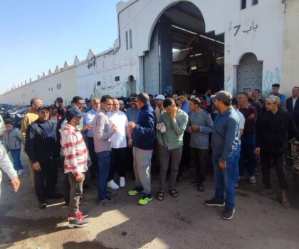 رئيس جماعة إنزكان يقوم بزيارة تفقدية لسوق الثلاثاء 