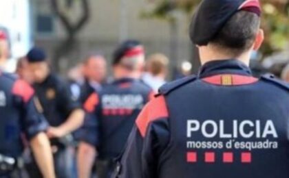 الأمن الإسباني يوقف 3 عناصر ضمن شبكة لتهريب المخدرات من المغرب إلى أوروبا