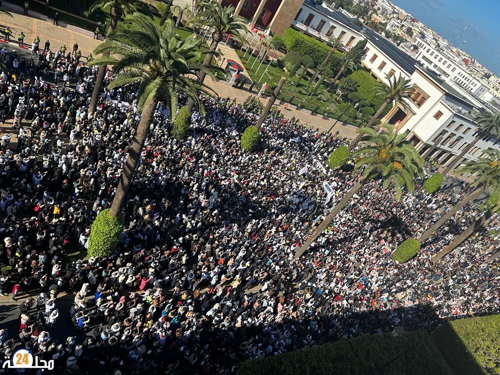 الحكومة تسابق الزمن من أجل احتواء الاحتقان بقطاع التعليم