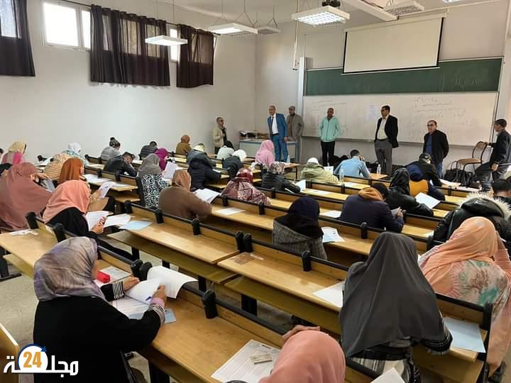 المكلف بأكاديمية كلميم واد نون يتفقد سير اختباراتا مباراة ولوج المراكز الجهوية لمهن التربية والتكوين للتوظيف