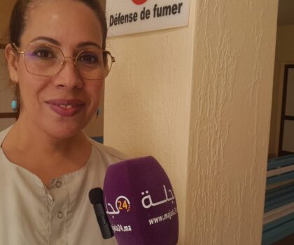 العيون…. الدكتورة كريمة المنتج تشرف على حملة اعذار جماعي لأطفال العصبة المغربية لحماية الطفولة