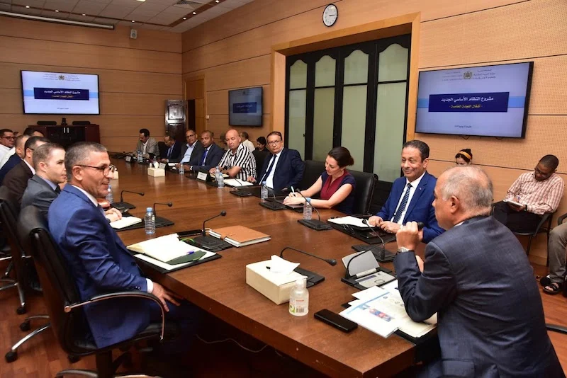 قطاع التعليم.. أجور وتعويضات الأساتذة محور اجتماع الحكومة والنقابات