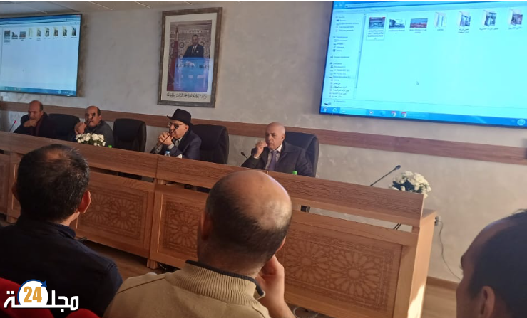 أساتذة ومتخصصون يناقشون موضوع “التراث” في ندوة علمية بكلية علوم التربية