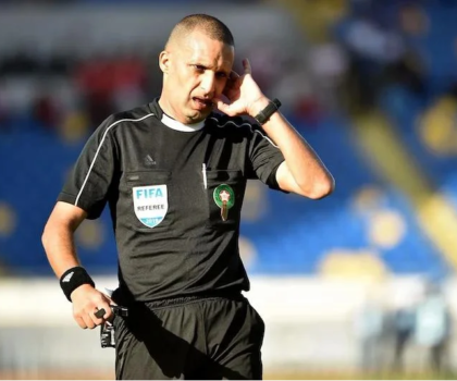 الكان: طاقم مغربي لادارة مباراة نيجيريا والكاميرون غدا السبت