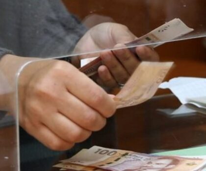 مكناس: عملية توزيع الدعم الاجتماعي المباشر تمر في ظروف جيدة