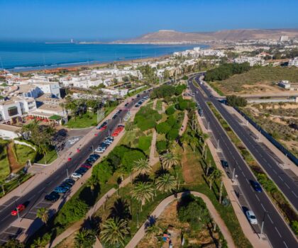 اكادير …. لجنة الاشراف و التتبع تستعرض تقرير التنمية الحضرية لأكادير 2020- 2024