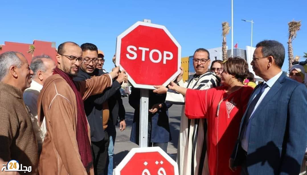 أكادير ….. رئيس جماعة الدشيرة يشرف على توقيع ثلاثة اتفاقيات مهمة بمناسبة السنة الامازيغية