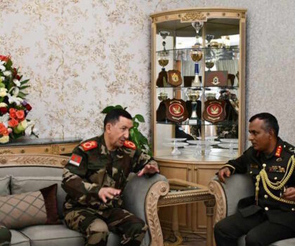 بتعليمات ملكية ..المفتش العام للقوات المسلحة الملكية يستقبل رئيس بعثة المينورسو