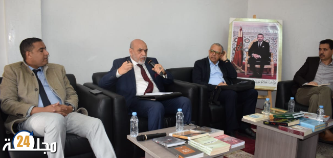 المقهى الأدبي يحط الرحال بالسجن المحلي ببني ملال للإحتفال بالنزيلات والنزلاء حضور عدد من الشركاء