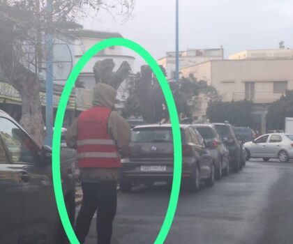 الجديدة…إستنكار المواطنين لفوضى تدبير مواقف السيارات