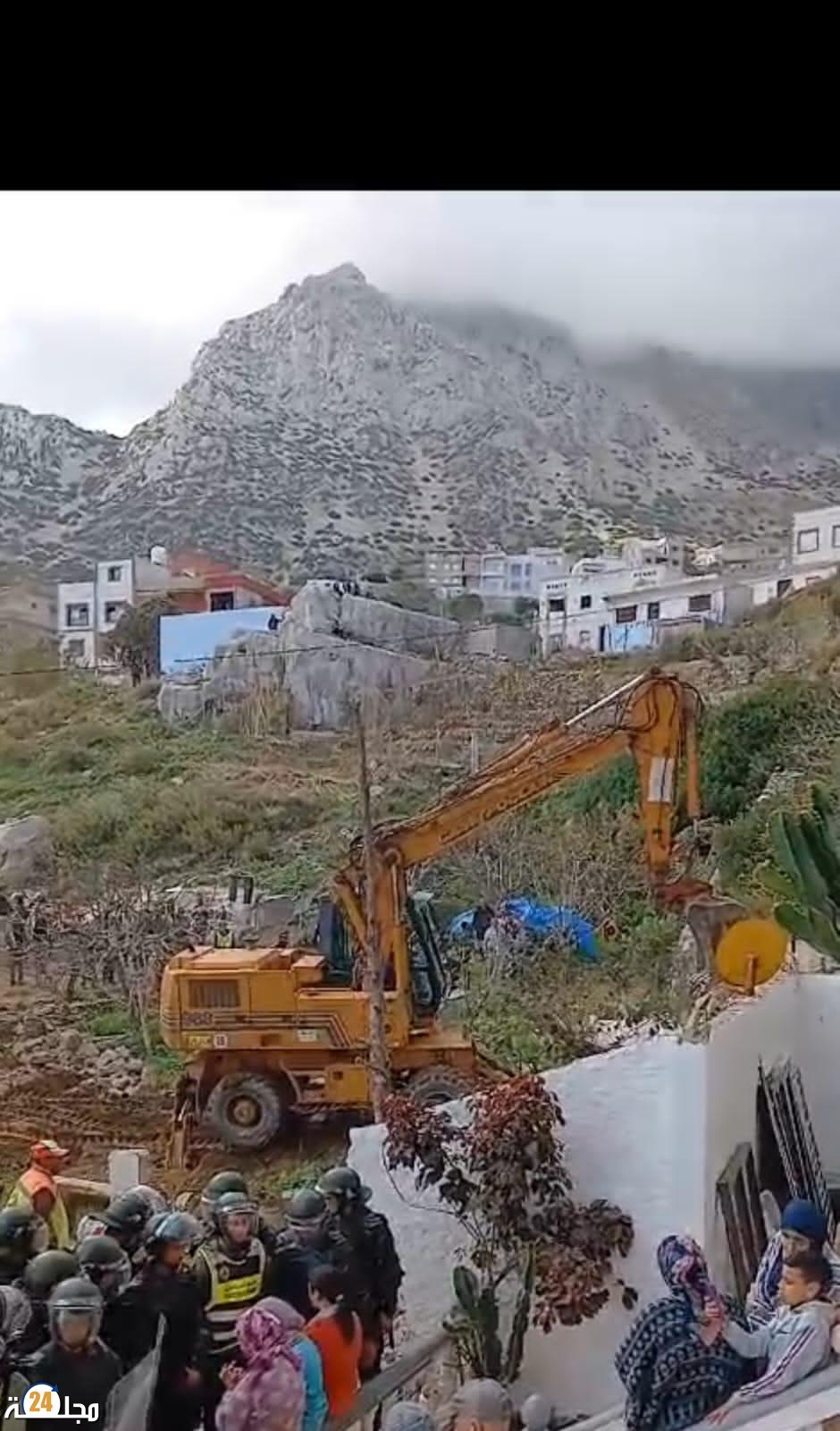 هل عامل إقليم شفشاون سيطبق تعليمات وزير الداخلية بتحريره للملك البحري بشماعلة؟؟؟