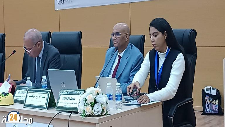 محاضرة الدكتور عبد العزيز موهيب: تحليل شامل لقضايا الهجرة في ندوة جامعة الحسن الأول