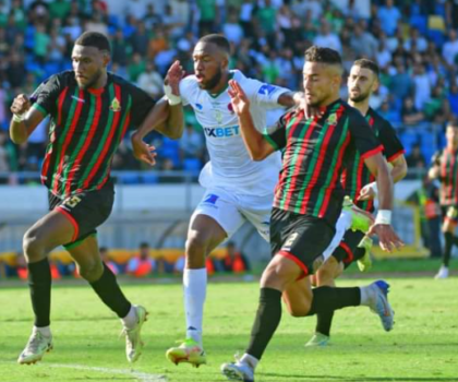 الجيش الملكي والرجاء البيضاوي يقتسمان النقاط في مباراة قمة الجولة 17 بالبطولة الاحترافية