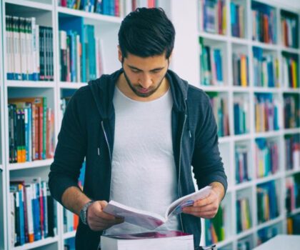 المشروع الوطني للقراءة.. وزارة التربية الوطنية تكرم الفائزين