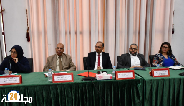 إجتماع موسع لمناقشة مشروع بناء المحطة الطرقية الجديدة للمسافرين بإنزكان