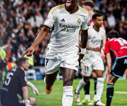 رباعية قاسية لريال مدريد على سيلتافيغو يضعه في الريادة والاقتراب من التتويج بالليغا