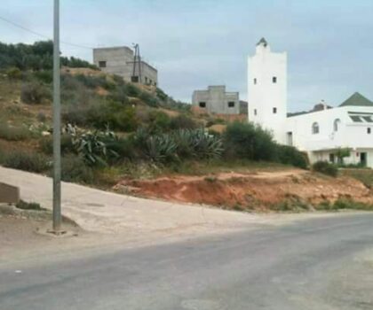الحسيمة: اغلاق المسجد الوحيد بحي بوجيبار في وجه الساكنة