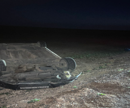 إنقلاب سيارة خفيفة بالطريق الجهوية رقم P3617 بسبب إنعدام علامات الشوير