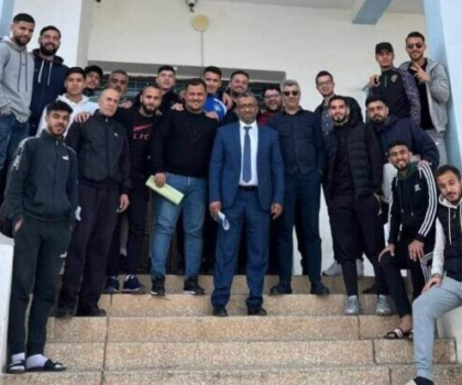 الحسناوي يجتمع بأعضاء فريق النادي الرياضي الفنيدق لتدارس الوضعية المالية التي يعيشها الفريق..!!