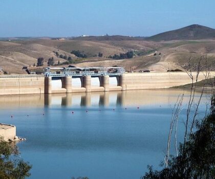 تفعيلا للتوجيهات الملكية السامية ..تشييد 10 سدود كبرى بسعة 1.9 مليار متر مكعب