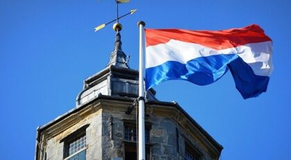 يهم الراغبين في العيش مع أزواجهم بهولندا.. القضاء يلغي شرط امتحان اللغة