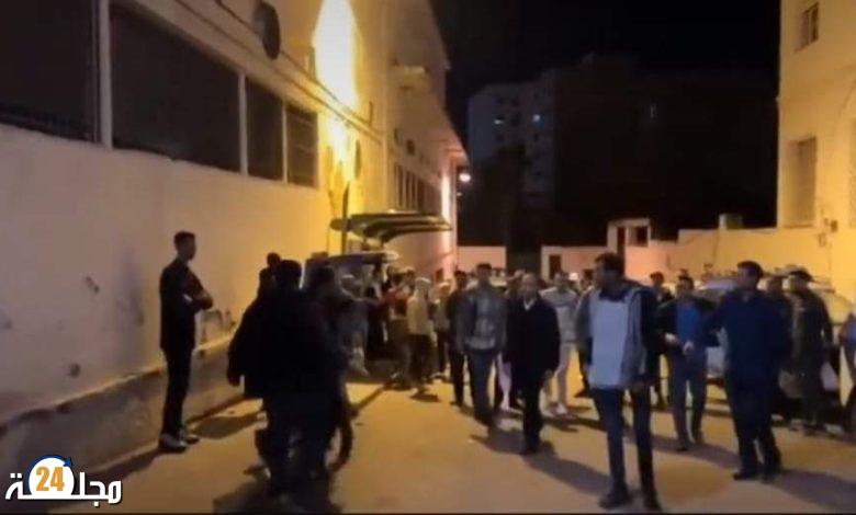 الجمعية المتوسطية للصحافة الرقمية تدين سائقي الطاكسيات على ما وقع من اعتداء للصحفيين