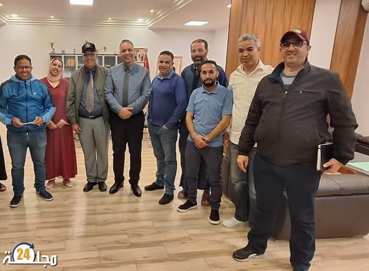الجامعة الحرة للتعليم بالجديدة تعقد لقاء مع المدير الإقليمي للتعليم و تنوه بالمجهودات المبذولة