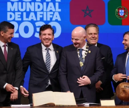 مونديال 2030 .. التوقيع على اتفاقية لتنظيم ثلاث مباريات في أمريكا الجنوبية