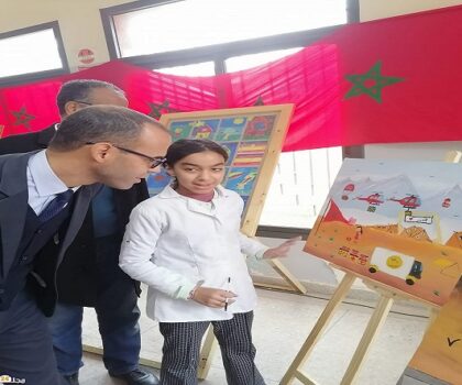 سطات..سجود السملالي تلميذة م.م دار الميثاق تنال شرف تمثيل مديرية سطات في المهرجان الوطني 3 للفنون التشكيلية