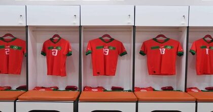 تصفيات كأس العالم.. بعثة المنتخب المغربي تتوجه إلى الجزائر
