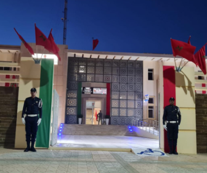 السمارة…. بمناسبة الذكرى 68 لتأسيس الأمن الوطني عامل الاقليم رفقة الدكتور حسن أبو الذهب يشرف على تدشين مقر المنطقة الإقليمية