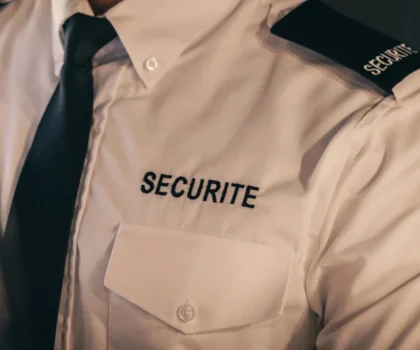 صرخة عمال حراس الأمن الخاص: بين الأجور المتدنية والظروف الصعبة يوم عيد الشغل