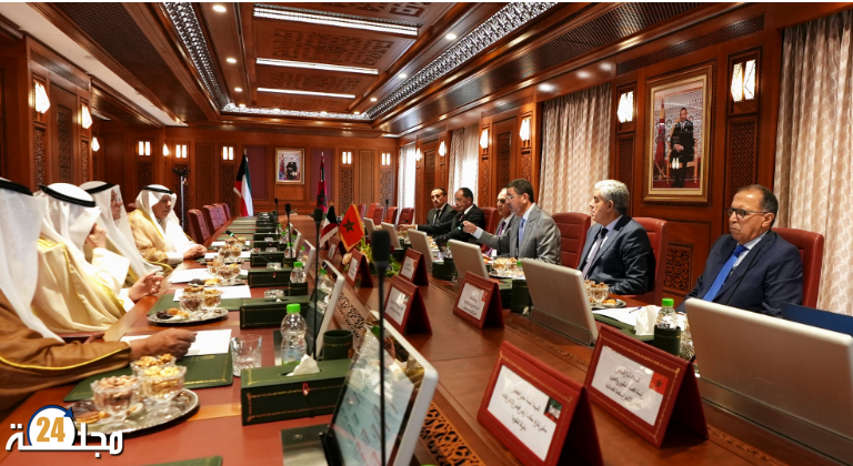 الرئيس المنتدب للمجلس الأعلى للسلطة القضائية يتباحث مع رئيس المجلس الأعلى للقضاء بدولة الكويت