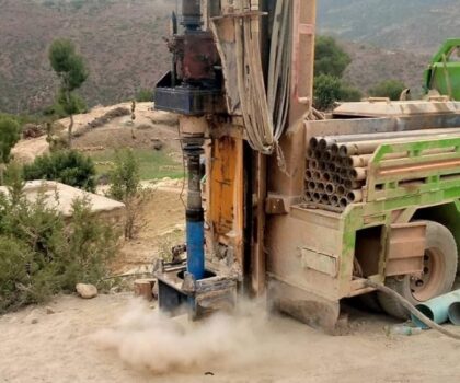 توقيف سوريين متورطين في حفر آبار عشوائية واستنزاف الفرشة المائية