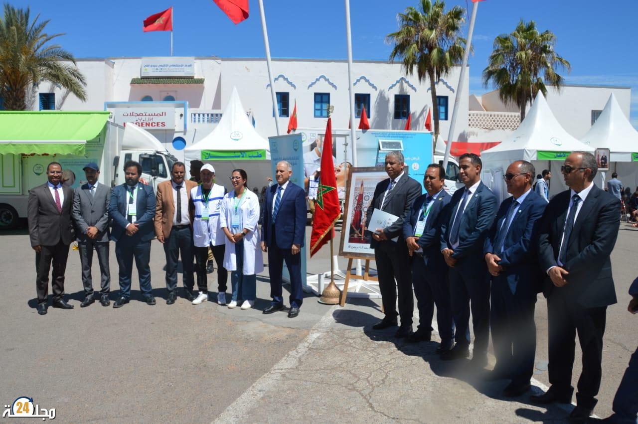 عامل إقليم سيدي افني يتفقد مراكز إجراء امتحانات الباكالوريا، وقافلة طبية متعددة التخصصات