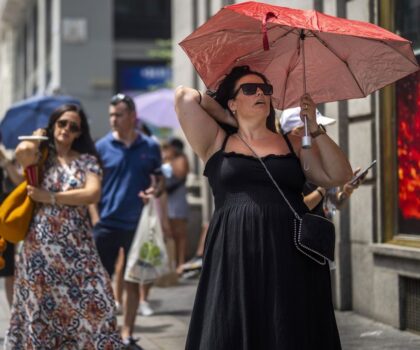 بسبب موجة الحر.. اسبانيا تدعو مواطنيها الى التأقلم مع الحرارة خلال يوليوز وغشت